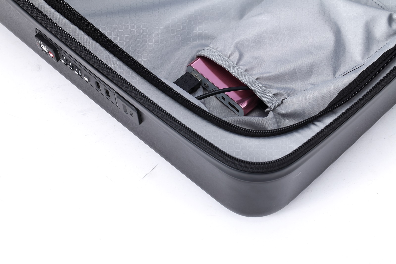 Nhà máy sản xuất vali hành lý ABS + PC tùy chỉnh 20 inch với xe đẩy rộng và bộ sạc USB có bánh xe câm túi du lịch ngoài trời
